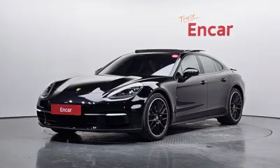 Porsche Panamera · 2018 год