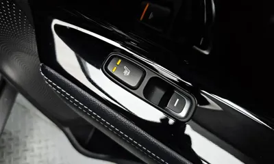 Kia Niro 2017, 217936 км, за 8990000 KRW - фото 18