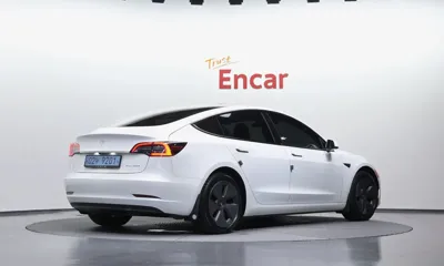 Tesla Model 3 2022, 92841 км, за 31990000 KRW