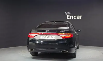 Hyundai Grandeur 2011, 154368 км, за 4500000 KRW