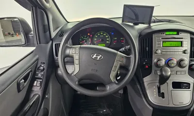 Hyundai Starex 2015, 195268 км, за 7900000 KRW - фото 12