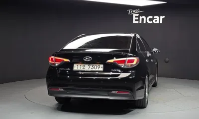 Hyundai Sonata 2015, 227459 км, за 5190000 KRW