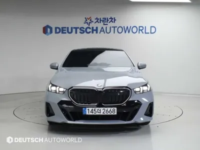 BMW 5-Series 2026, 5020 км, за 77000000 KRW - фото 3