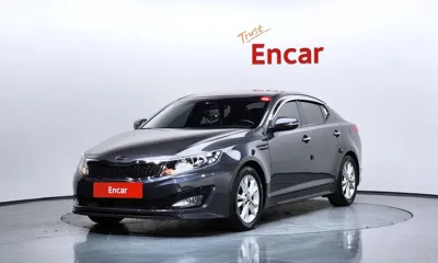 Kia K5 · 2011 год