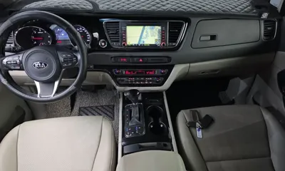 Kia Canival 2016, 154678 км, за 9800000 KRW - фото 7
