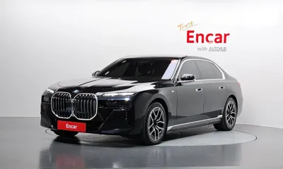 BMW 7-Series · 2025 год