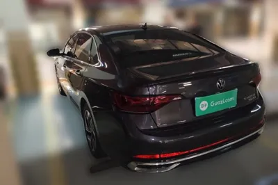 Volkswagen Sagitar 2023, 56100 км, за 85207.71 CNY