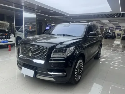 Lincoln Navigator · 2019 год
