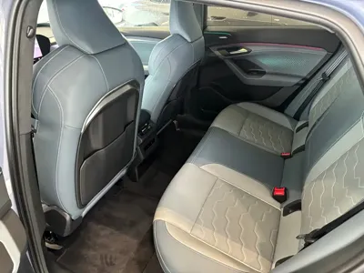 Audi 奥迪Q6L Sportback e-tron 2025, 10000 км, за 246800 CNY - фото 9