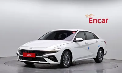 Hyundai Avante · 2025 год