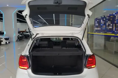 Volkswagen Polo 2016, 86100 км, за 43425.43 CNY - фото 22