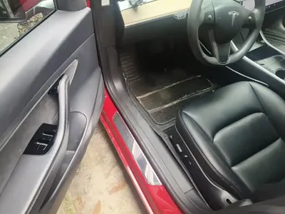 Tesla Model 3 2020, 66800 км, за 104300 CNY - фото 12