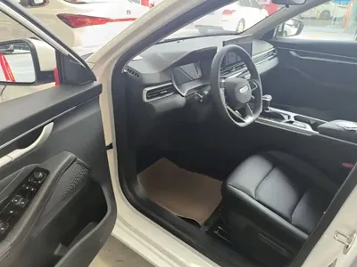 Geely Emgrand 2026, 100 км, за 61000 CNY - фото 16