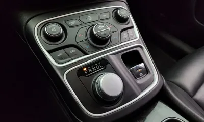 Chrysler 200 2015, 109908 км, за 4800000 KRW - фото 9