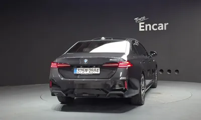BMW 5-Series 2025, 6557 км, за 89900000 KRW - фото 4