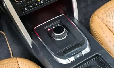 Land Rover Discovery Sport 2018, 97198 км, за 12500000 KRW - фото 9
