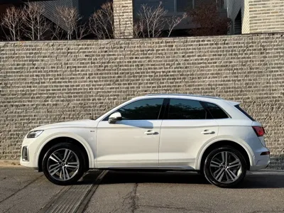 Audi Q5 2021, 35380 км, за 37700000 KRW
