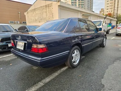 Mercedes-Benz E-Class 1995, 208800 км, за 13000000 KRW - фото 7
