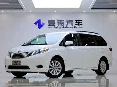 Toyota Sienna · 2017 год