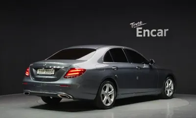 Mercedes-Benz E-Class 2017, 101292 км, за 17500000 KRW - фото 2