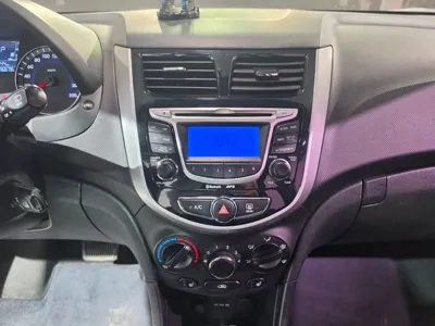 Hyundai Accent 2012, 176660 км, за 3700000 KRW - фото 8
