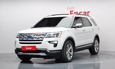 Ford Explorer · 2018 год