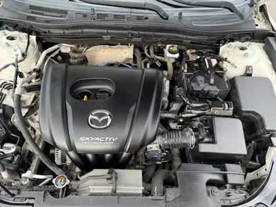 Mazda 3 Axela 2017, 530000 км, за 37800 CNY - фото 18
