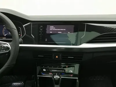 Volkswagen Passat 2023, 25000 км, за 103800 CNY - фото 12