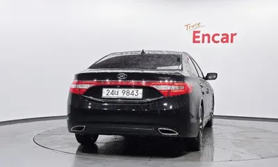 Hyundai Grandeur 2011, 213877 км, за 2990000 KRW