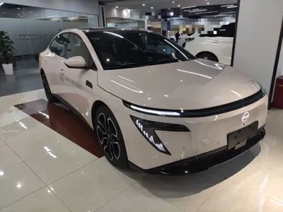 Nissan N7 2025, 3900 км, за 121400 CNY - фото 4