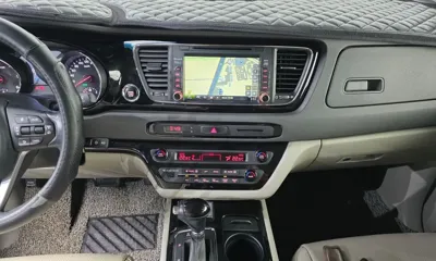 Kia Canival 2016, 154678 км, за 9800000 KRW - фото 15