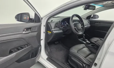 Hyundai Avante 2018, 128527 км, за 7500000 KRW - фото 10