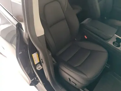 Tesla Model Y 2023, 50800 км, за 163900 CNY - фото 25