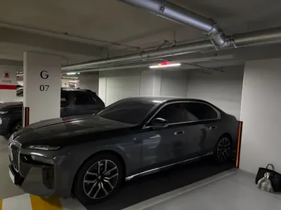 BMW 7-Series 2025, 16000 км, за 130000000 KRW
