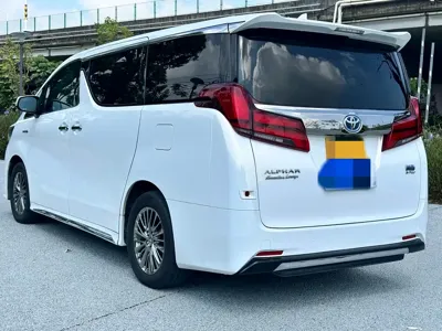 Toyota Alphard 2023, 80000 км, за 618000 CNY - фото 6