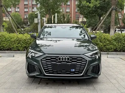 Audi A3 2023, 18000 км, за 166800 CNY
