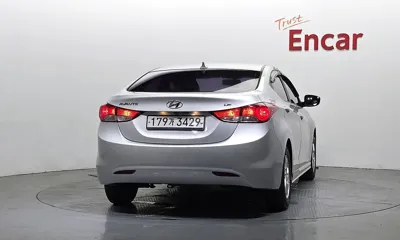 Hyundai Avante 2013, 187619 км, за 3500000 KRW - фото 4