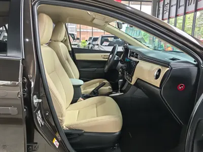 Toyota Corolla 2017, 82000 км, за 35500 CNY - фото 10
