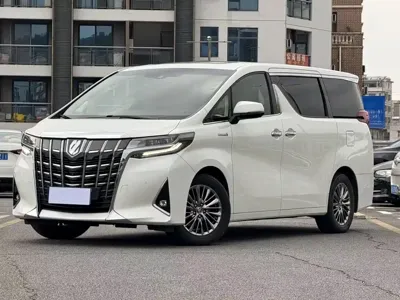 Toyota Alphard · 2020 год