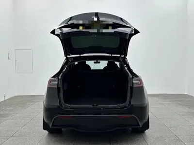 Tesla Model Y 2022, 59600 км, за 163900 CNY - фото 18