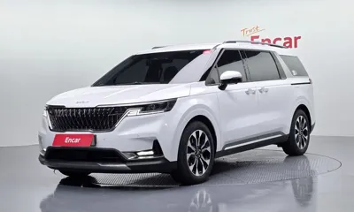 Kia Canival · 2023 год