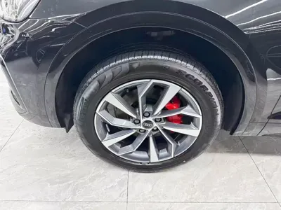 Audi Q5L 2024, 7000 км, за 218500 CNY - фото 23