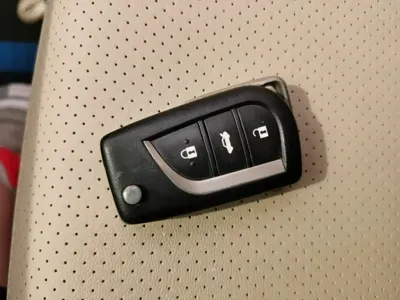 Toyota Corolla 2015, 157500 км, за 31700 CNY - фото 9