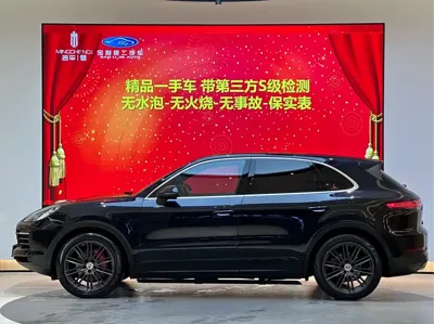 Porsche Cayenne 2020, 60000 км, за 468000 CNY - фото 8