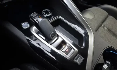 Peugeot 3008 2018, 113818 км, за 13500000 KRW - фото 9