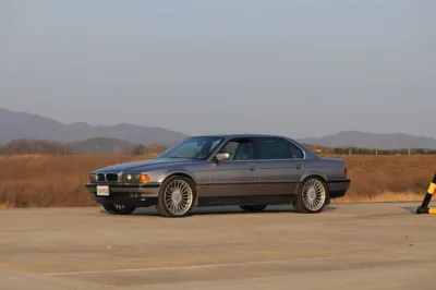 BMW 7-Series 1996, 70000 км, за 17000000 KRW