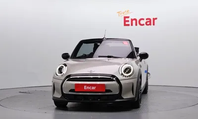 MINI Cooper Convertible 2024, 56724 км, за 26500000 KRW