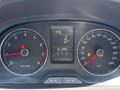 Volkswagen Lavida 2016, 161000 км, за 25800 CNY - фото 7