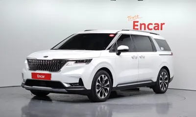 Kia Canival · 2021 год