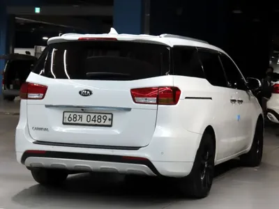 Kia Canival 2017, 194282 км, за 9000000 KRW